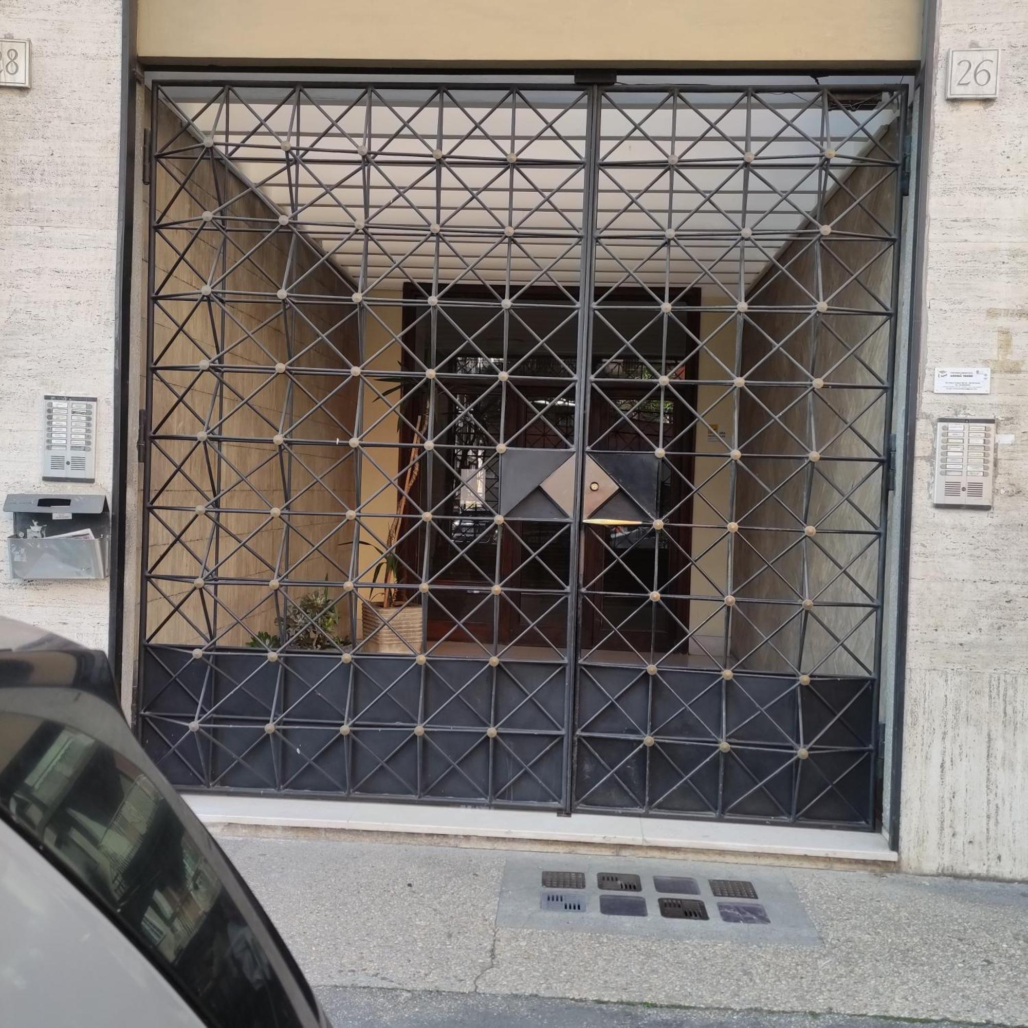 In Trastevere With Garage Appartement Rome